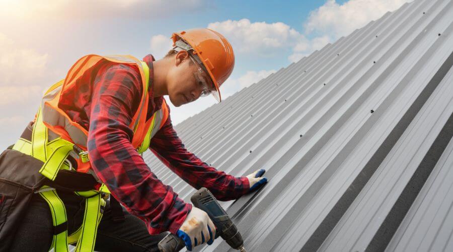 Professional residential roofers in Irvington, VA